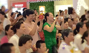 居然之家安徽分公司長(zhǎng)江東路店&ldquo;激情八月、快樂感恩&rdquo;少兒才藝匯報(bào)表演