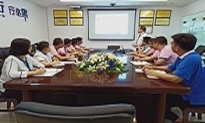 夯實(shí)基礎(chǔ)，提升服務(wù)！&mdash;&mdash;武昌店麗屋超市開(kāi)展投訴處理技巧培訓(xùn)