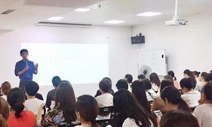 助力商戶，決勝十一丨星南方店一線銷售精英專場(chǎng)培訓(xùn)會(huì)